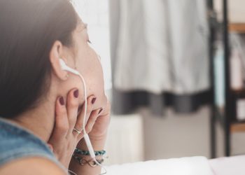 ¿Qué emociones se activan con el ASMR?