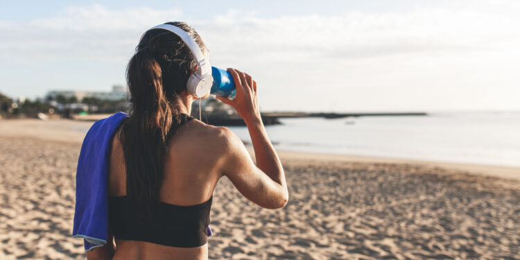 Consejos para hacer deporte de forma segura este verano